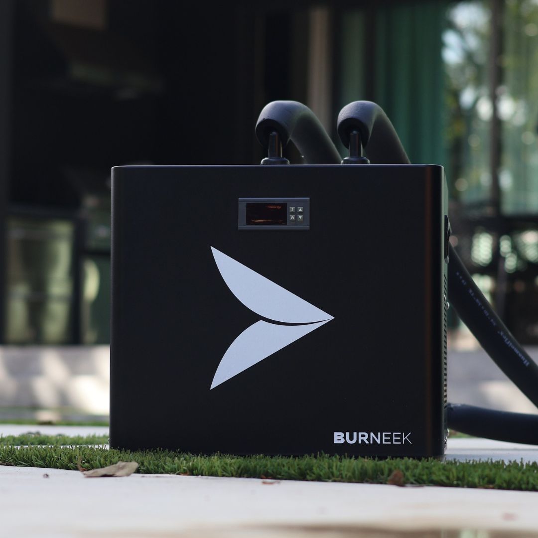 Frozeneek Grande by Burneek®