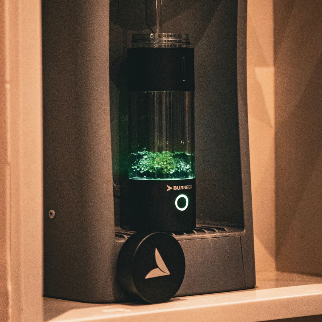 Burneek® Hydrogen Water Bottle